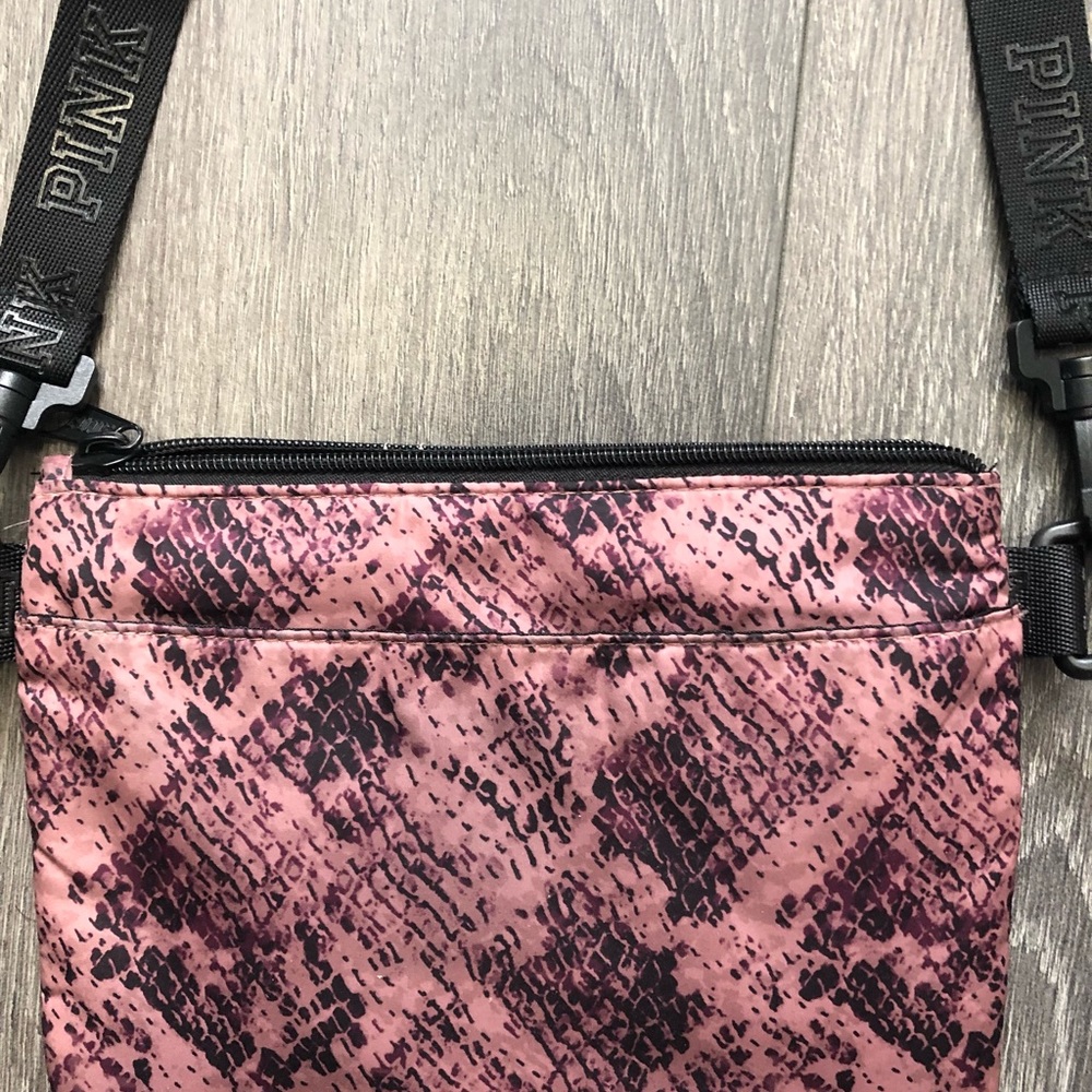 Pink crossbody bag - Picture 5 of 5